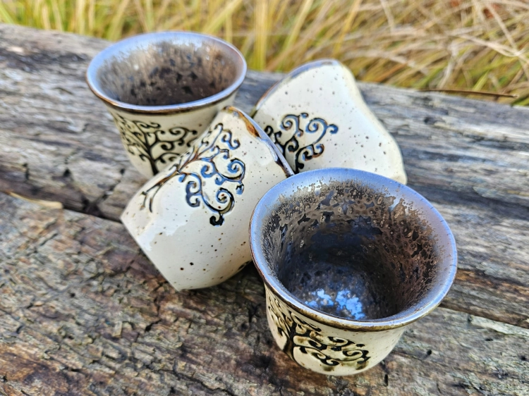 czarka-rustykalne-drzewo-rekodzielo-150ml-braz-metaliczny-bez-ceramika-artystyczna-handmade-3.jpg