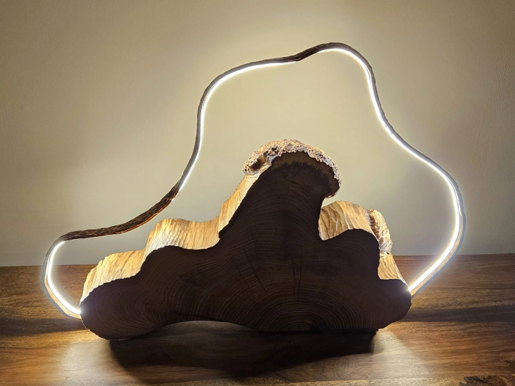 lampa-slonce-zza-chmur-drewno-dab-miedz-rekodzielo-drewniana-lampa-handmade-2.jpg